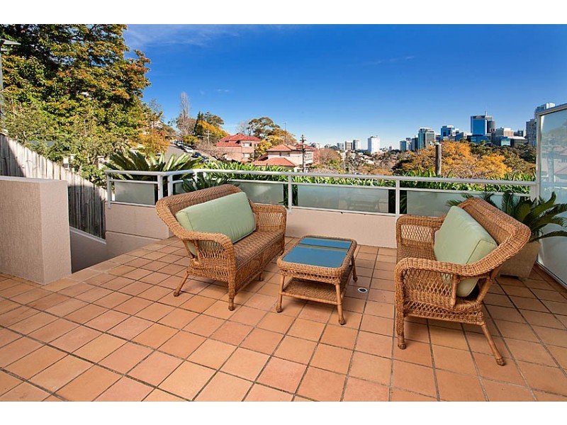 1/2 Montpelier Street, Neutral Bay NSW 2089