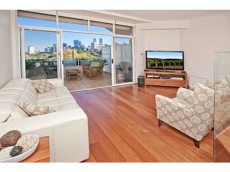 1/2 Montpelier Street, Neutral Bay NSW 2089