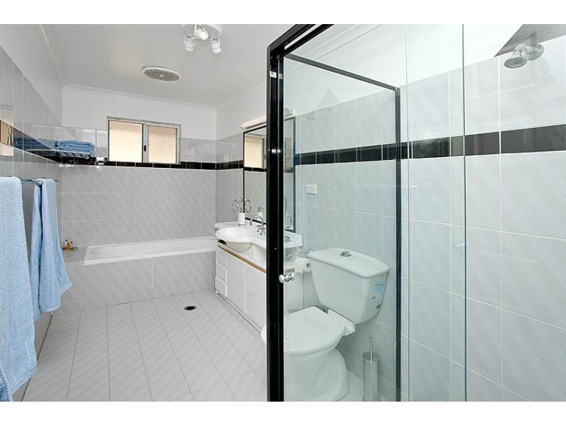 1/2 Montpelier Street, Neutral Bay NSW 2089