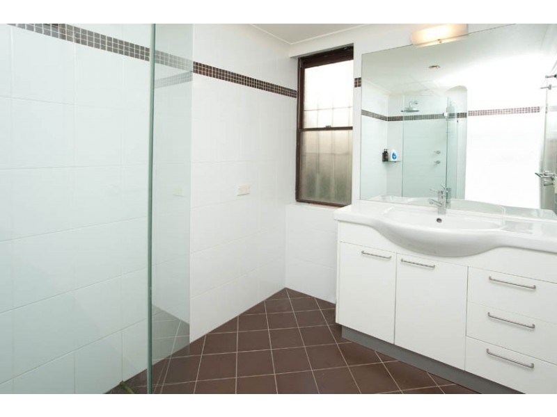 2/357 Alfred Street (Enter from Darley St), Neutral Bay NSW 2089