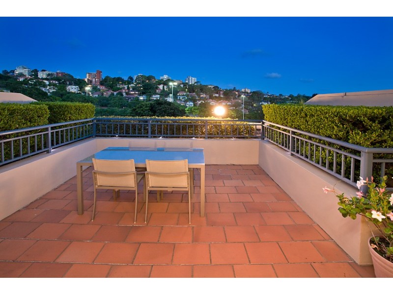 2/22 Bent Street, Neutral Bay NSW 2089