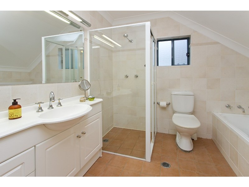 2/22 Bent Street, Neutral Bay NSW 2089