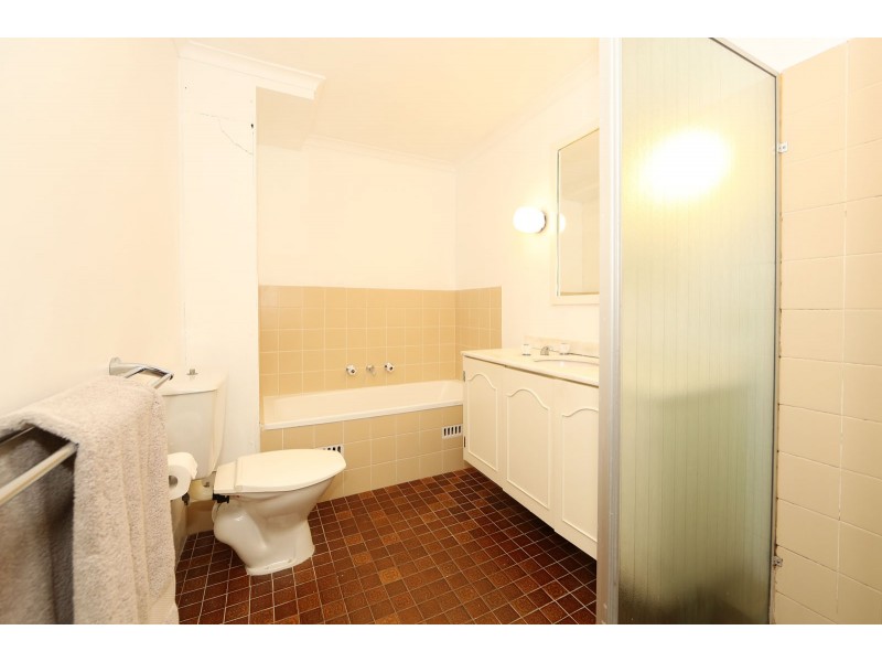 4/2 Spruson Street, Neutral Bay NSW 2089