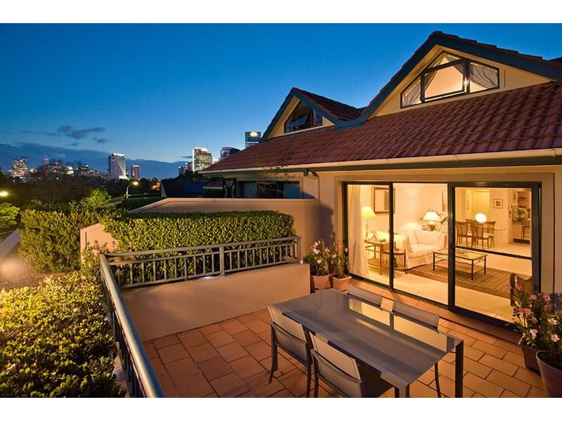 2/22 Bent Street, Neutral Bay NSW 2089