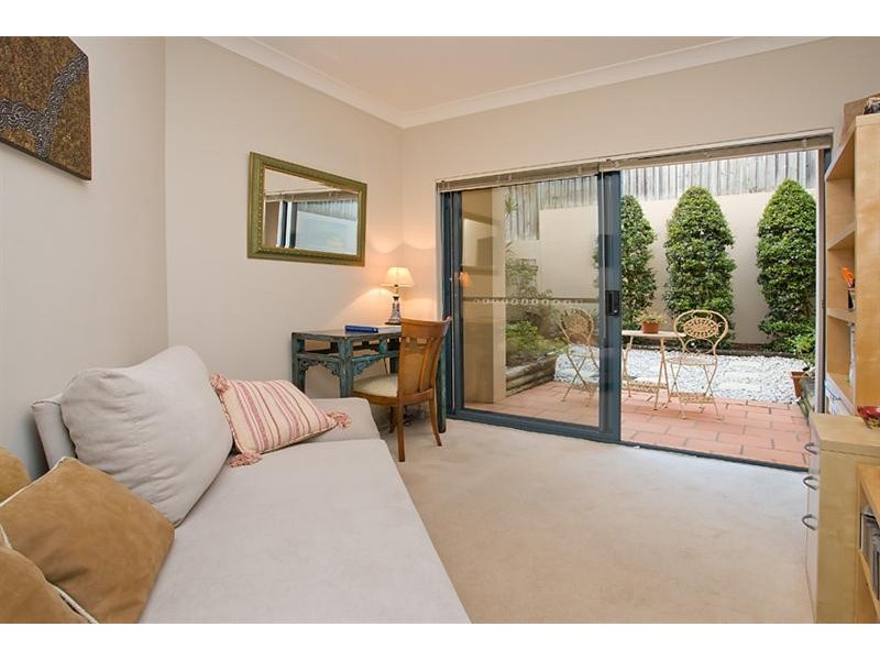 2/22 Bent Street, Neutral Bay NSW 2089