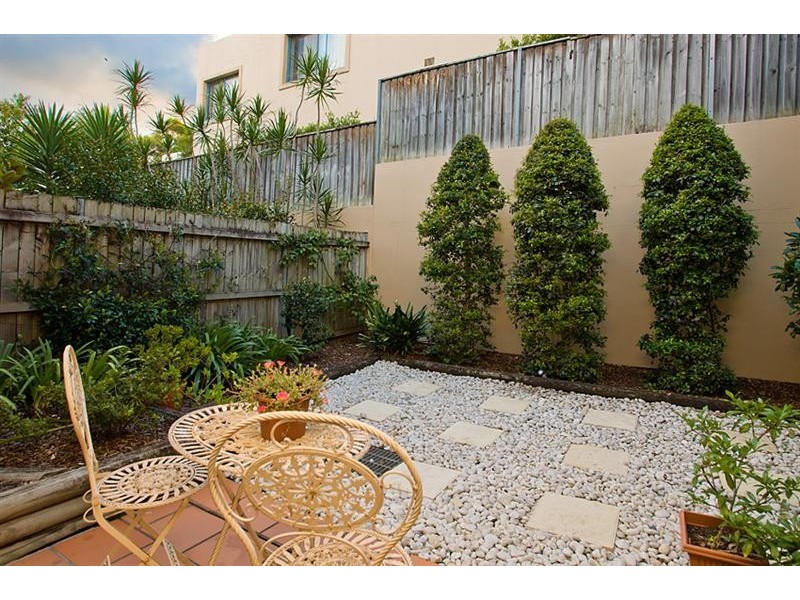 2/22 Bent Street, Neutral Bay NSW 2089