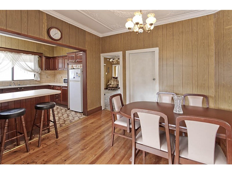 18 Windsor Road, Willoughby NSW 2068