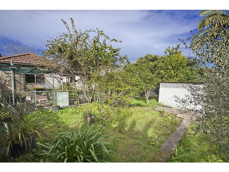 18 Windsor Road, Willoughby NSW 2068