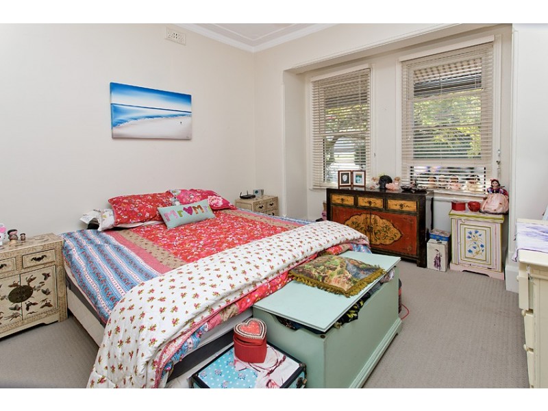 1 Kurraba Road, Neutral Bay NSW 2089