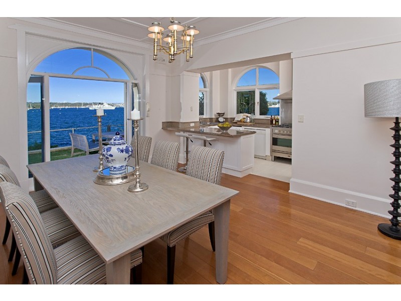 2/19 Holbrook Ave, Kirribilli NSW 2061