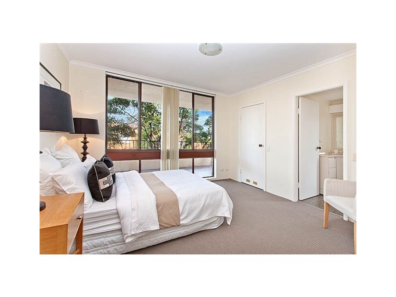 6/150 Ben Boyd Road, Neutral Bay NSW 2089