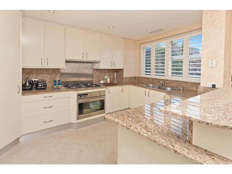 34/3 Plunkett Street, Kirribilli NSW 2061