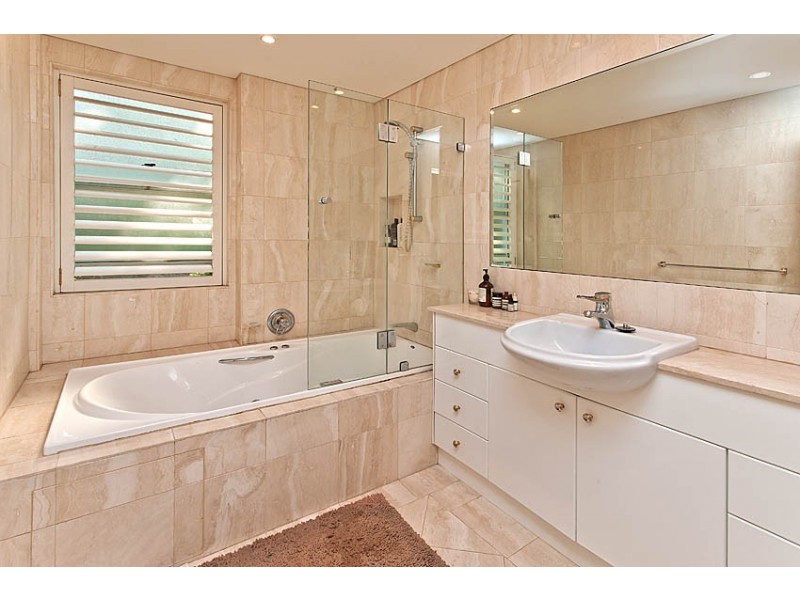 34/3 Plunkett Street, Kirribilli NSW 2061