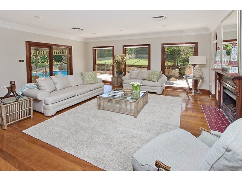 102 Burns Road, Wahroonga NSW 2076