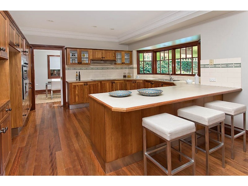 102 Burns Road, Wahroonga NSW 2076