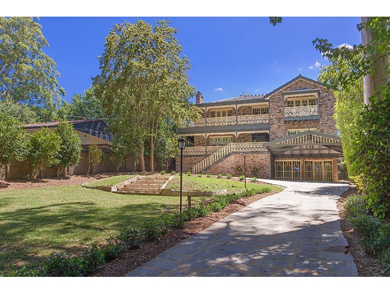 102 Burns Road, Wahroonga NSW 2076
