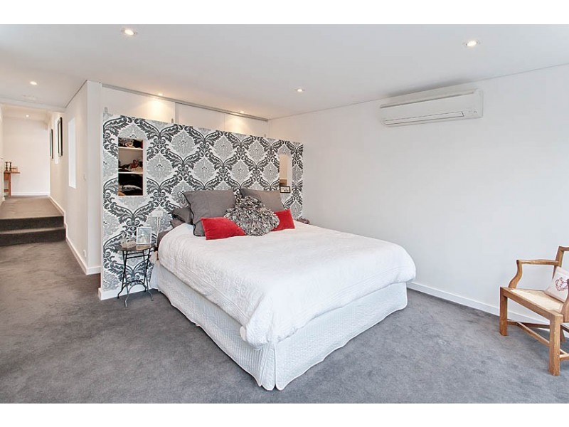 70 Ben Boyd Road, Neutral Bay NSW 2089