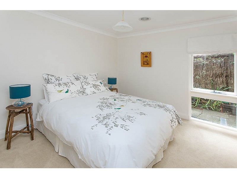 19 Otaki Place, St Ives Chase NSW 2075