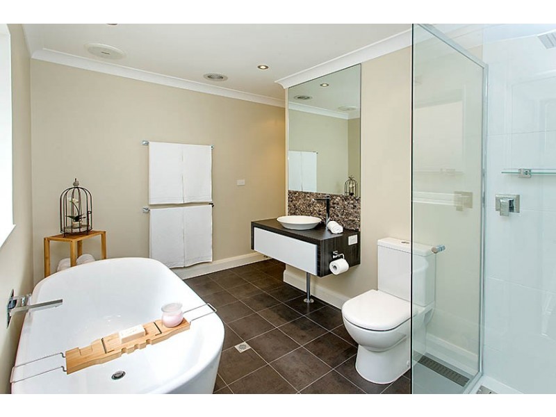 19 Otaki Place, St Ives Chase NSW 2075