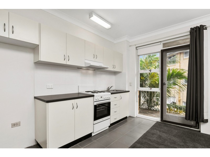 10/13 Grafton Crescent, Dee Why NSW 2099