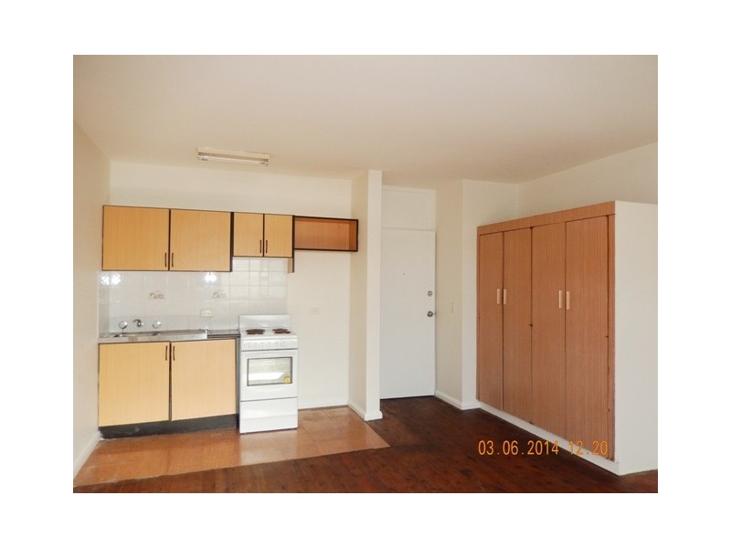 2/13 Grafton Crescent, Dee Why NSW 2099