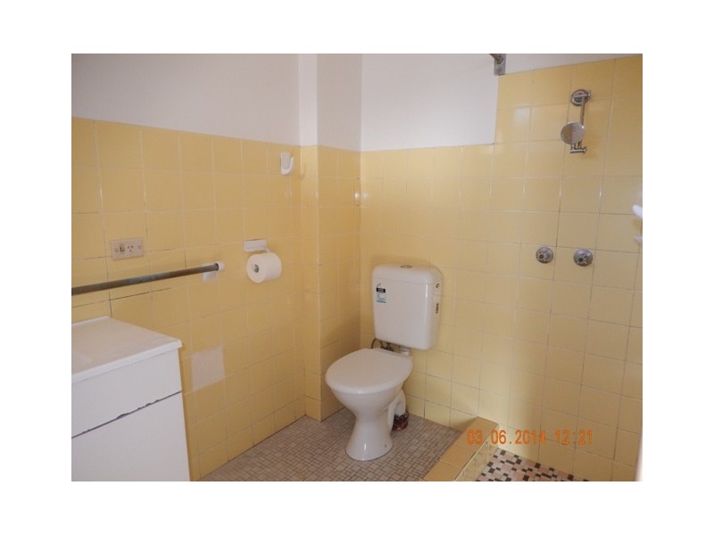 2/13 Grafton Crescent, Dee Why NSW 2099