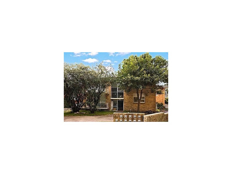 2/13 Grafton Crescent, Dee Why NSW 2099