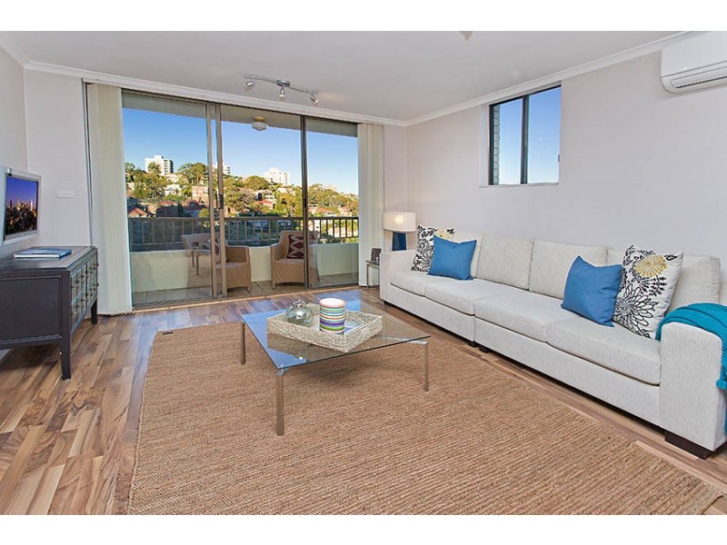 33/44-50 Bent Street (enter from Bent St or Winter Ave), Neutral Bay NSW 2089