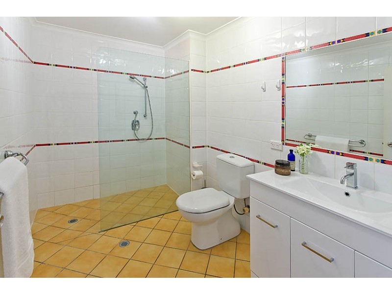 33/44-50 Bent Street (enter from Bent St or Winter Ave), Neutral Bay NSW 2089