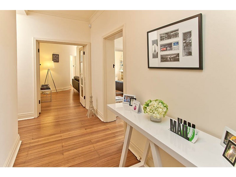 2/13 Thrupp Street, Neutral Bay NSW 2089