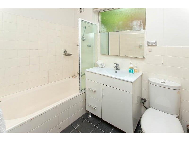 4/1B Armstrong Street, Willoughby NSW 2068