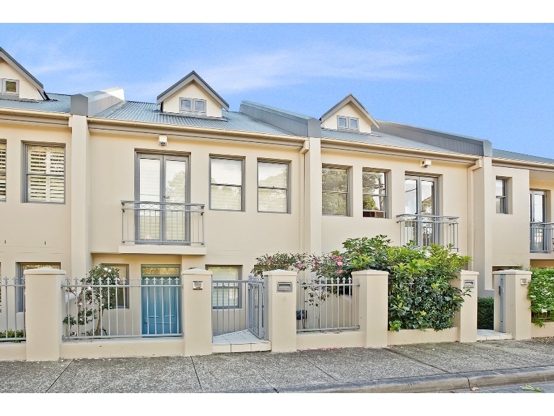 8/25-33 Hayberry Street, Crows Nest NSW 2065