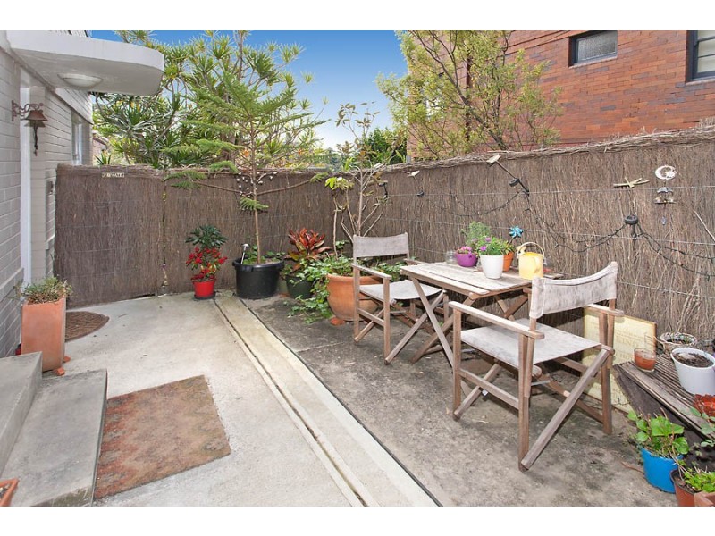 2/37 Pine Street, Cammeray NSW 2062