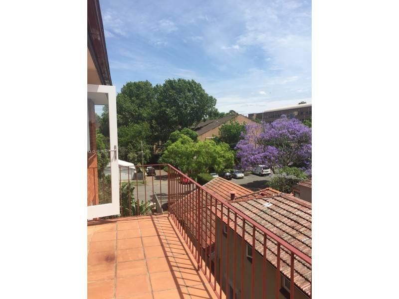 18/168 Falcon Street, Crows Nest NSW 2065