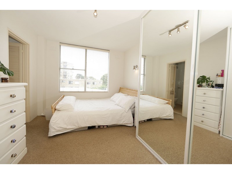 5/102 Spit Road (Cnr Awaba Street), Mosman NSW 2088