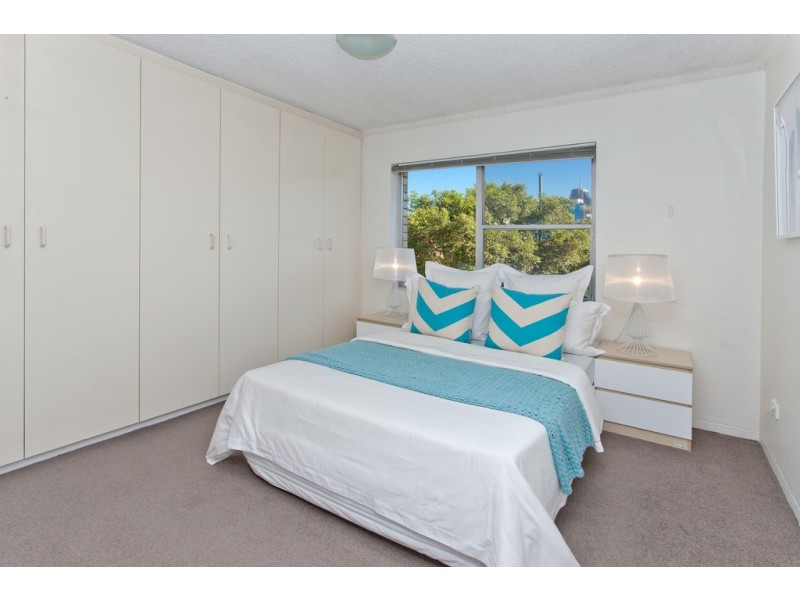 12/48 Ben Boyd Road, Neutral Bay NSW 2089