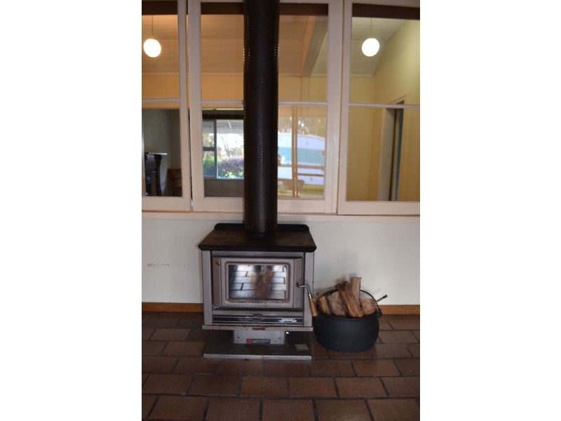 6638 Frances Road, Kybybolite SA 5262