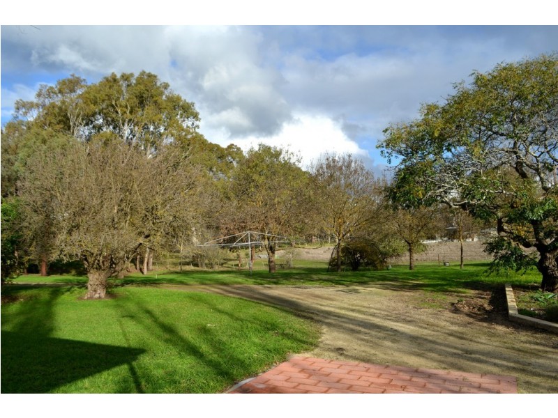 6638 Frances Road, Kybybolite SA 5262