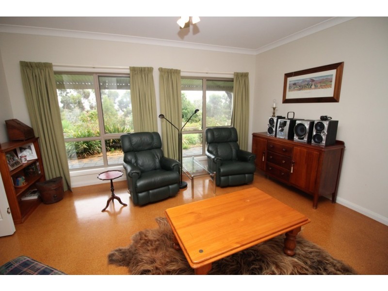 128 Carthys Road, Naracoorte SA 5271