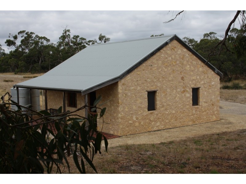 2 Walkington Hills Road, Frances SA 5262