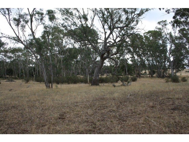 2 Walkington Hills Road, Frances SA 5262