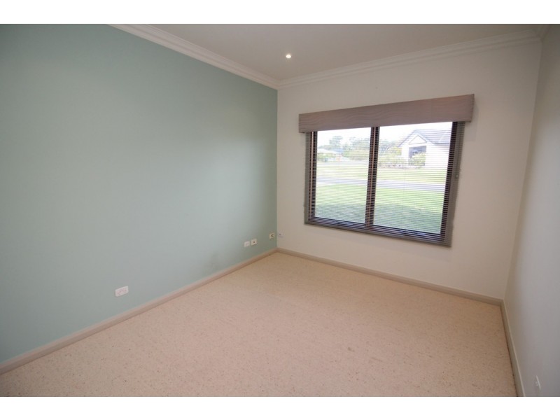 1 Thornbill Crescent, Naracoorte SA 5271
