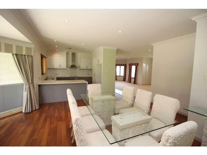 1 Thornbill Crescent, Naracoorte SA 5271