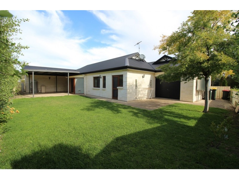 1 Thornbill Crescent, Naracoorte SA 5271