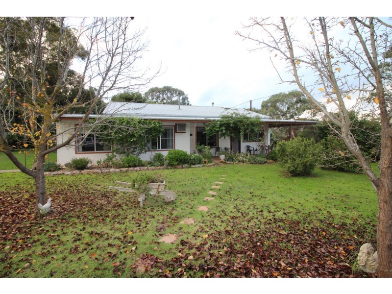 8-12 Ferguson Road, Lucindale SA 5272