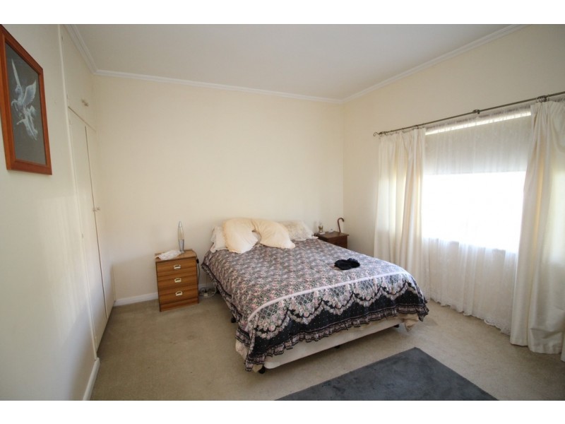 11 Loveday Street, Naracoorte SA 5271