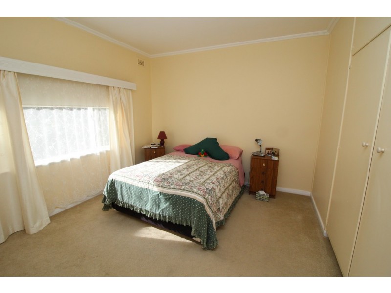 11 Loveday Street, Naracoorte SA 5271
