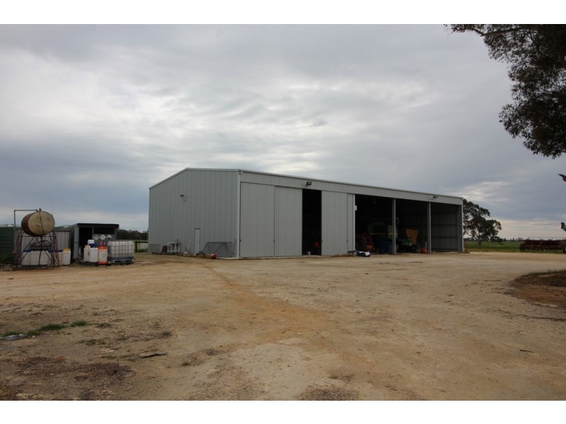 828 Padthaway Road, Mundulla SA 5270