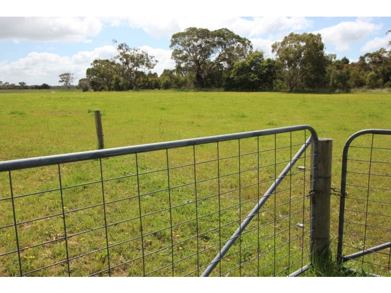 5 Moyhall Road, Naracoorte SA 5271