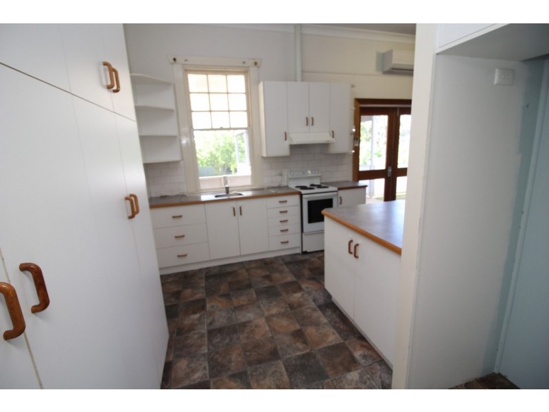 33 Livingston Street, Naracoorte SA 5271
